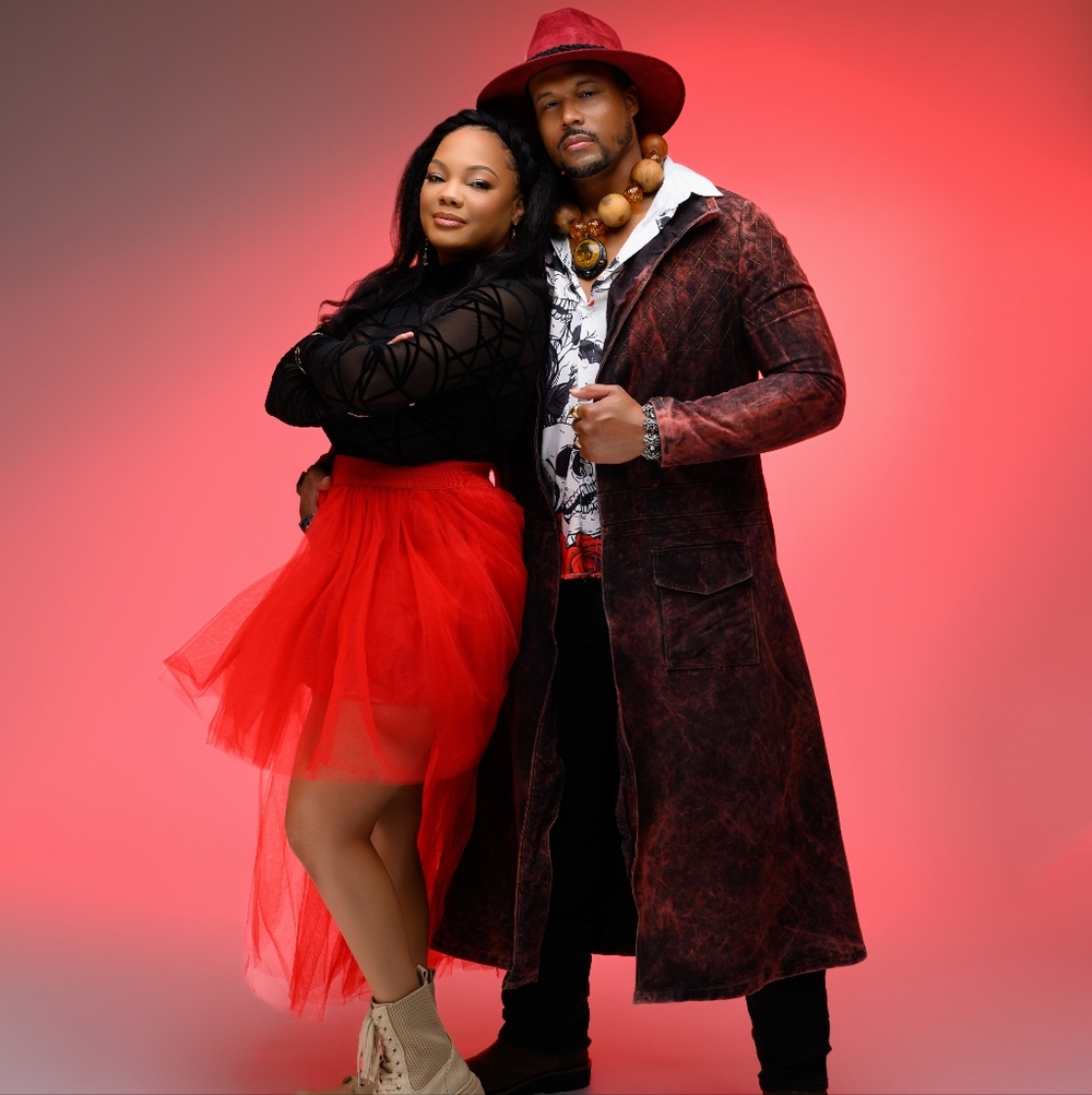 Meet your Posher, Shana & Amaru